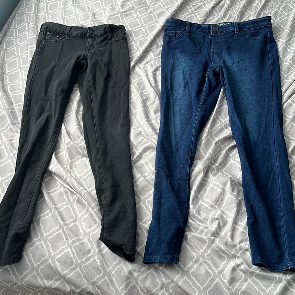 2 pairs of jagging’s